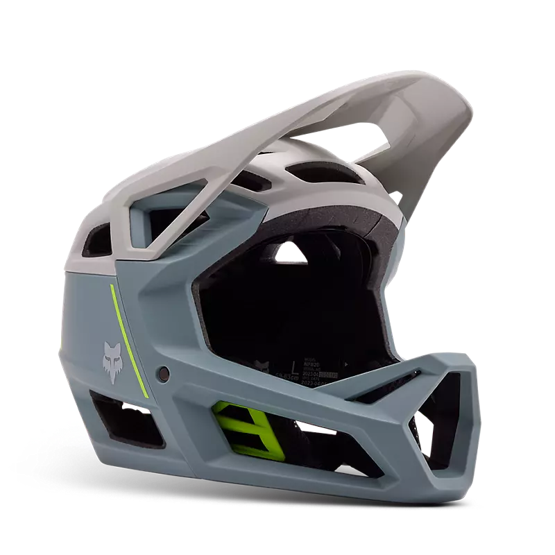 Proframe Cylzo Helmet